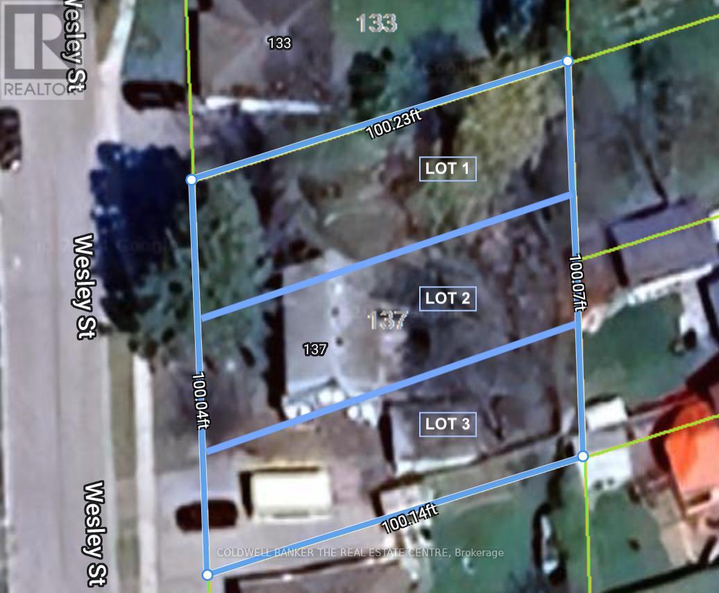 137 Wesley Street, Newmarket (Gorham-College Manor), Ontario  L3Y 3N9 - Photo 1 - N12156465