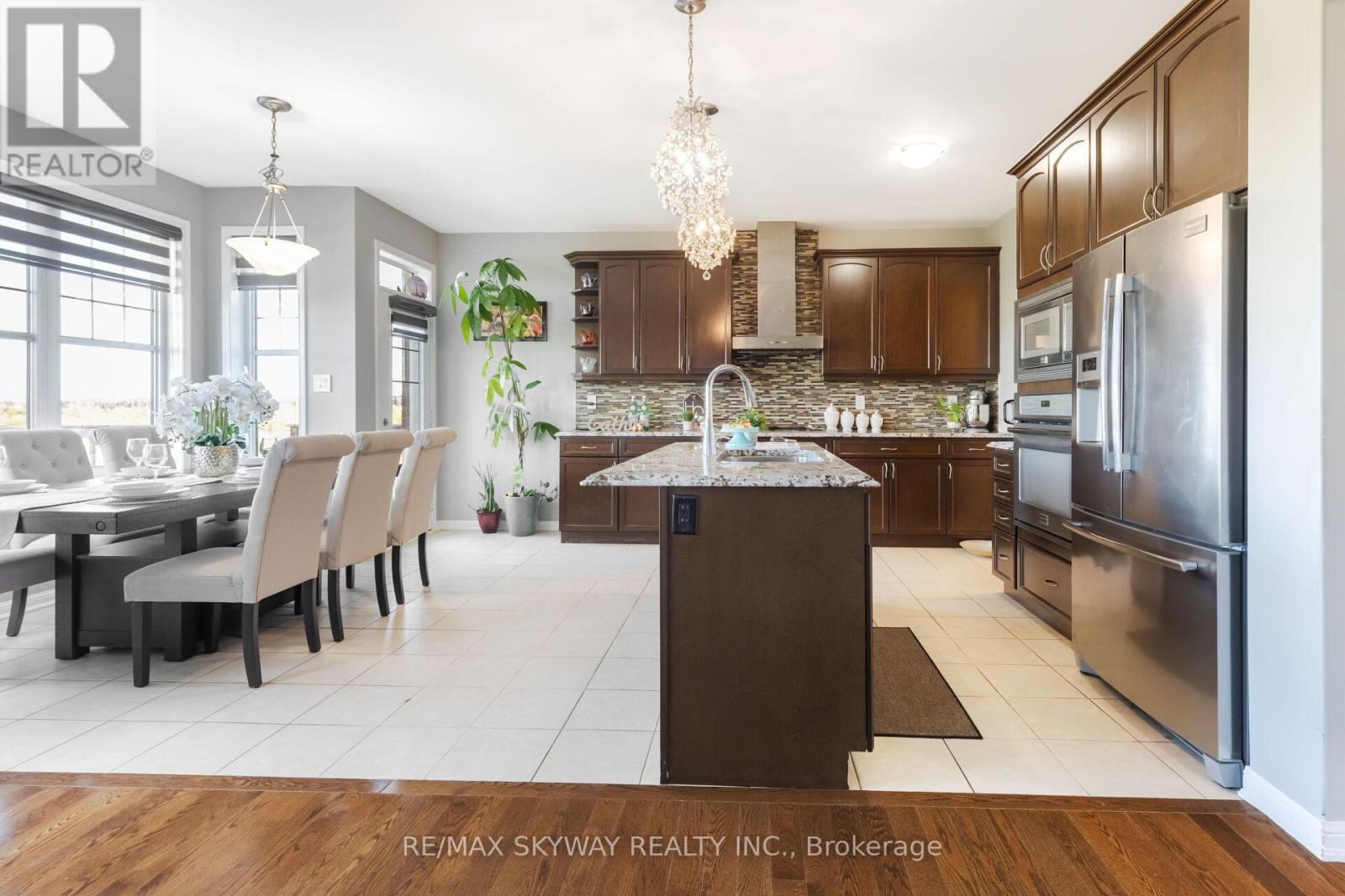 20 Miracle Trail, Brampton, Ontario  L7A 0Y3 - Photo 15 - W12156460
