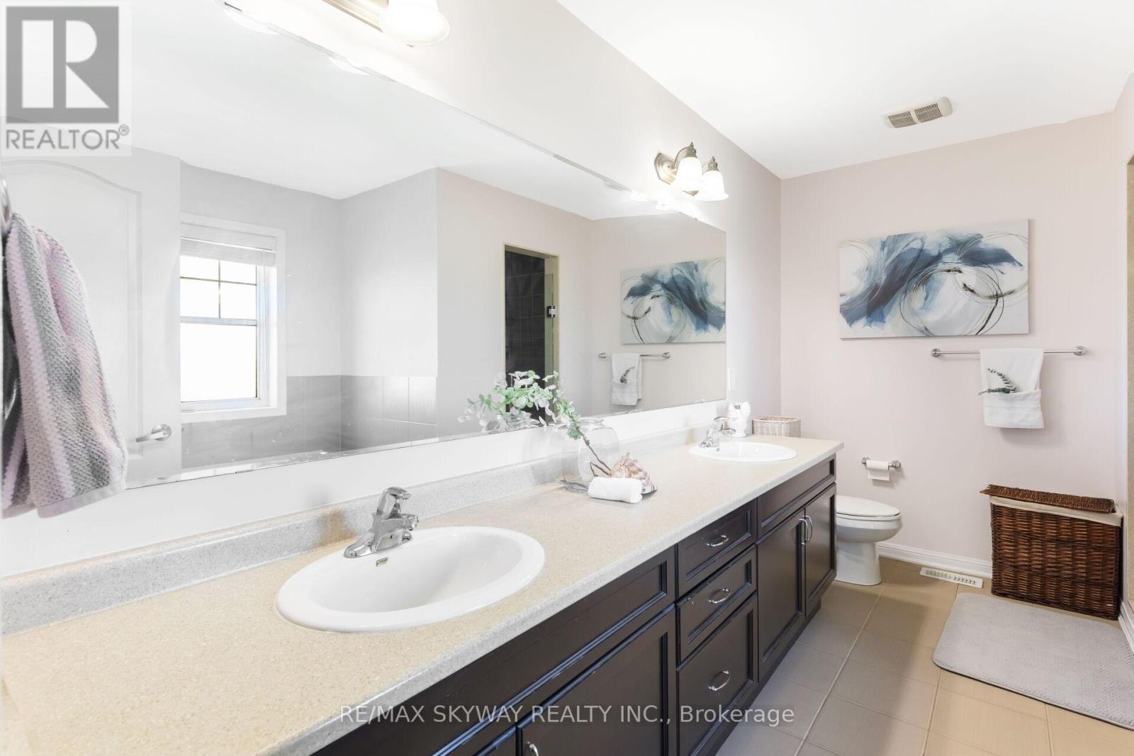 20 Miracle Trail, Brampton, Ontario  L7A 0Y3 - Photo 27 - W12156460