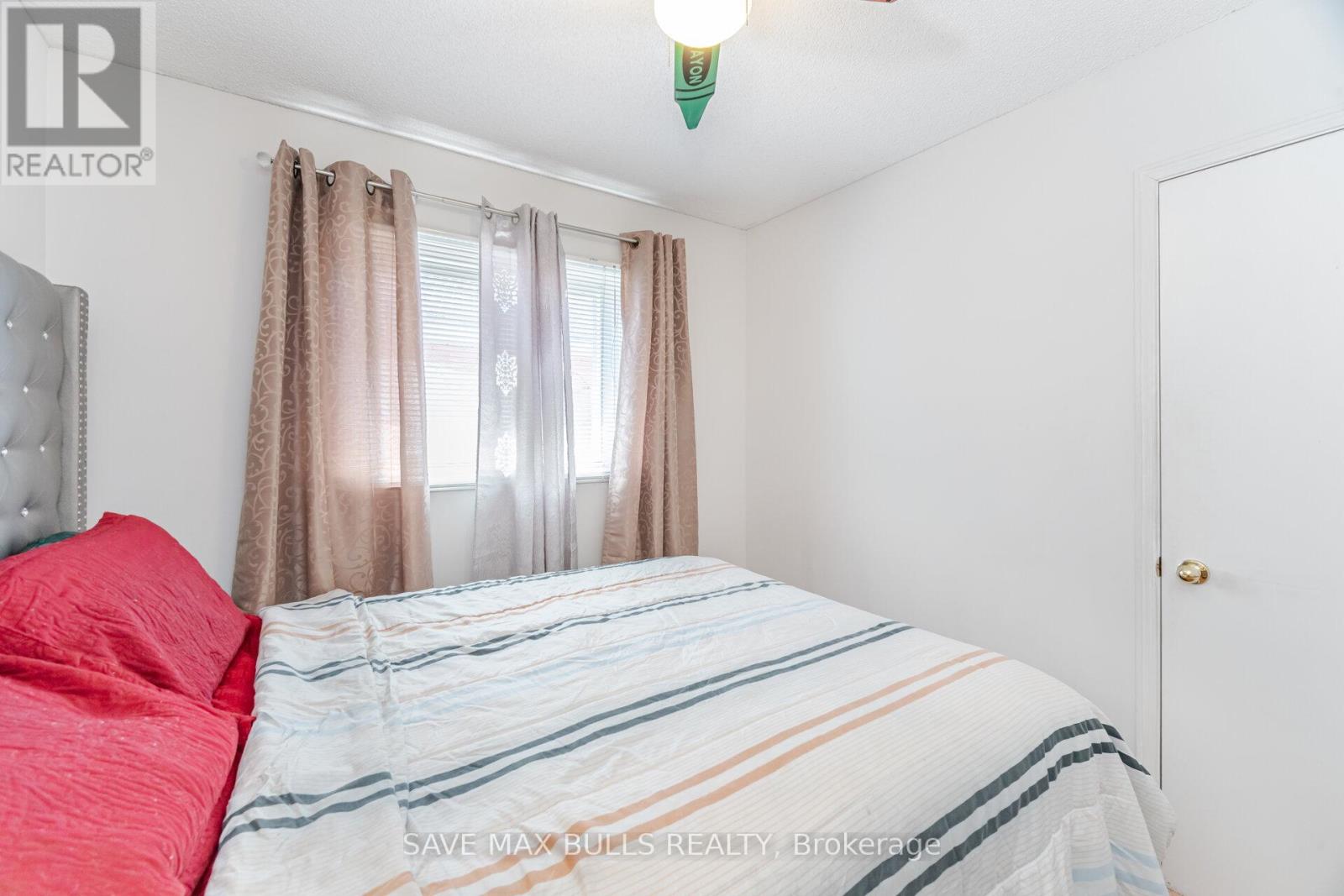 146 Toba Crescent, Brampton, Ontario  L6Z 4R9 - Photo 31 - W12122185