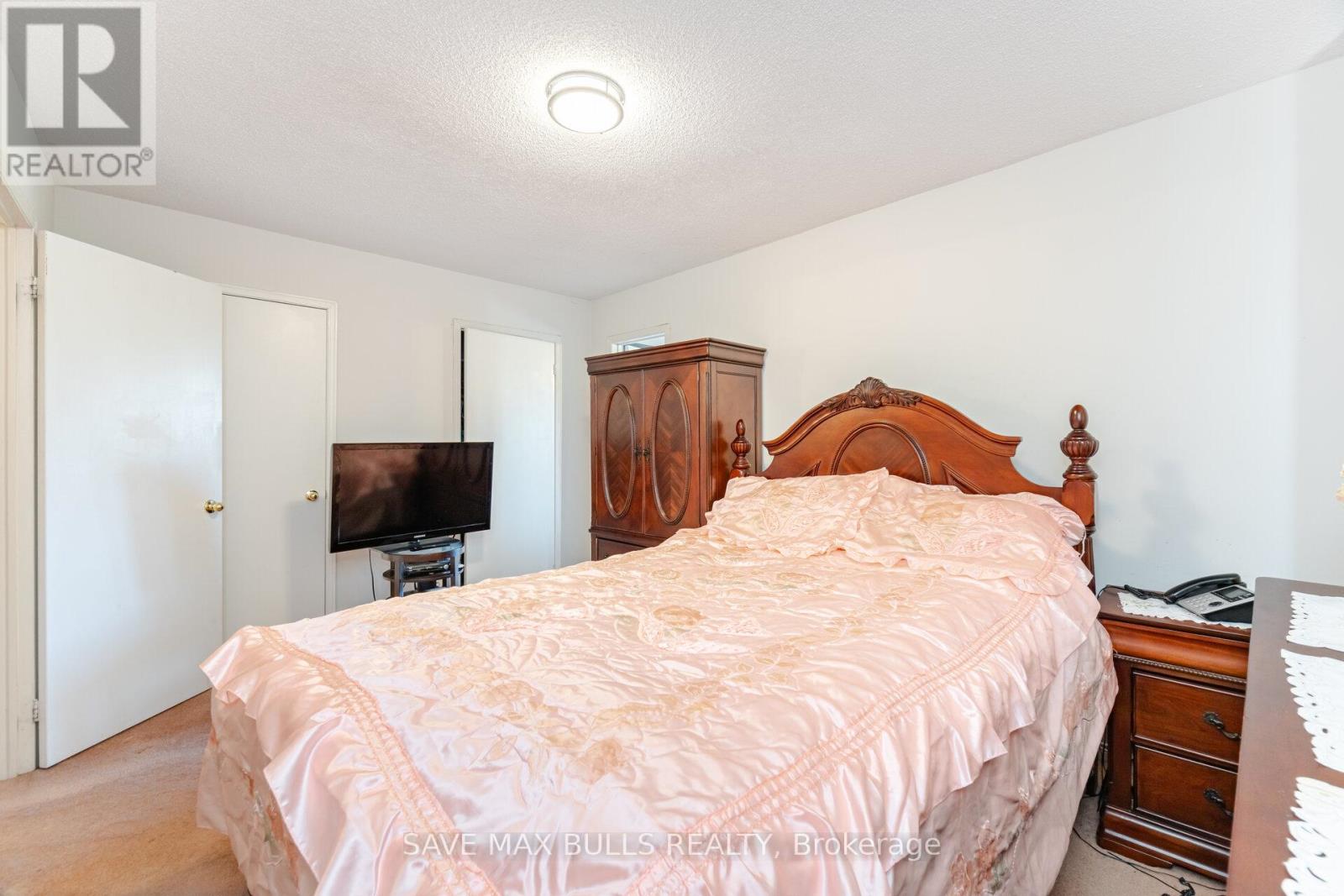 146 Toba Crescent, Brampton, Ontario  L6Z 4R9 - Photo 27 - W12122185