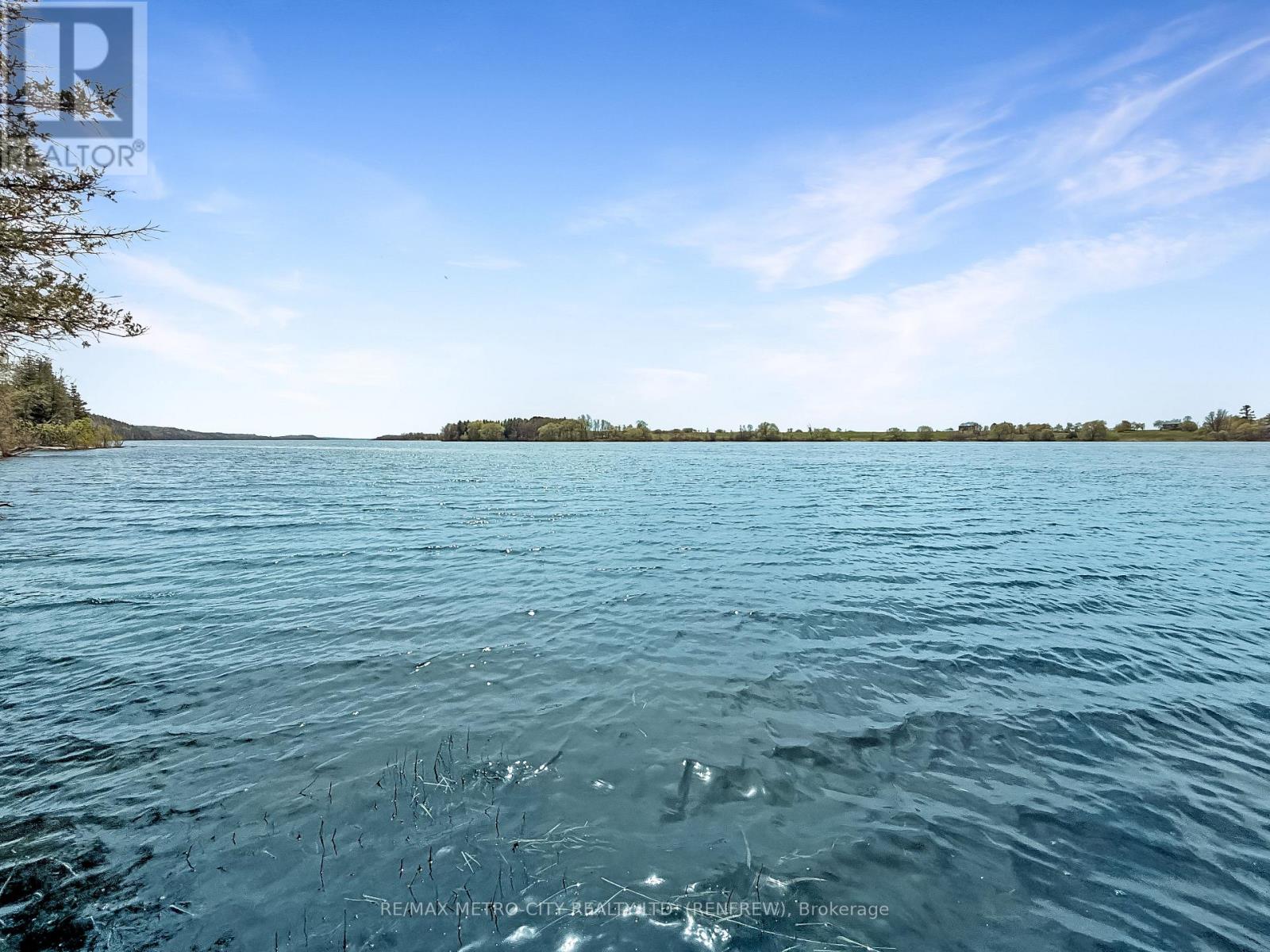 289 Dogwood Trail, Whitewater Region, Ontario  K0J 1C0 - Photo 7 - X12148086