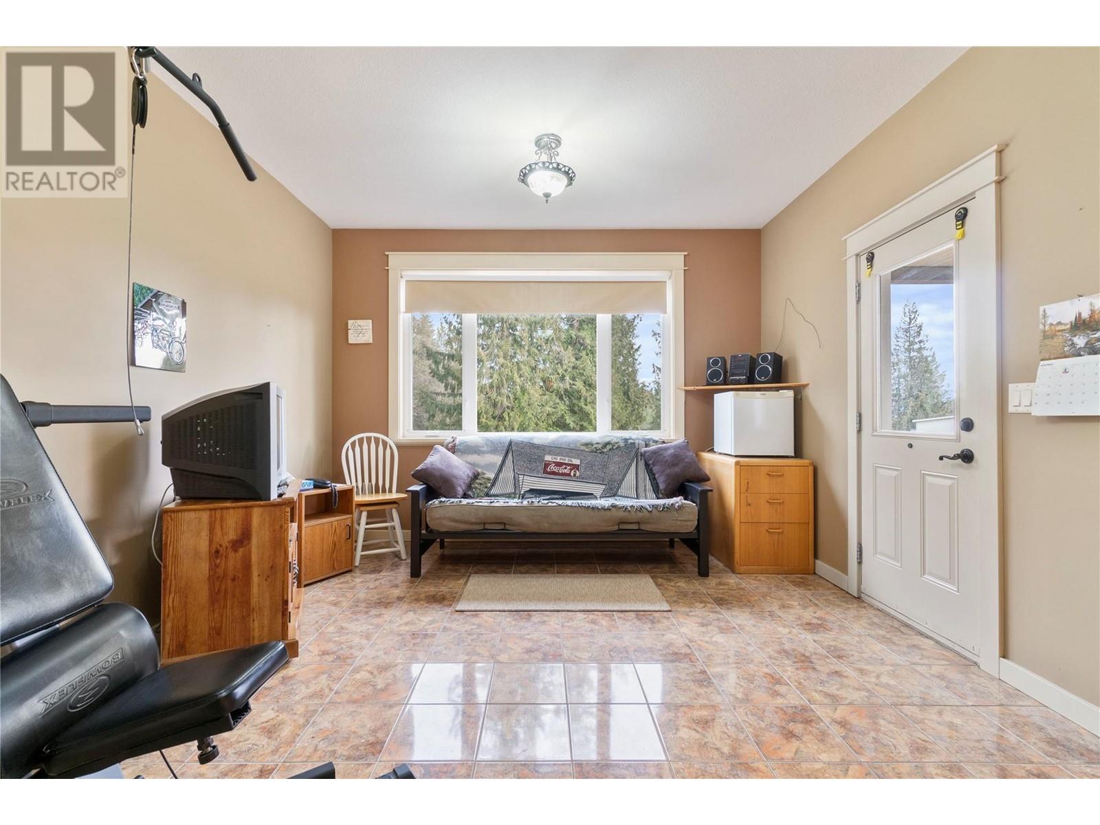 129 Kault Hill Road, Salmon Arm, British Columbia  V1E 3A3 - Photo 18 - 10345612