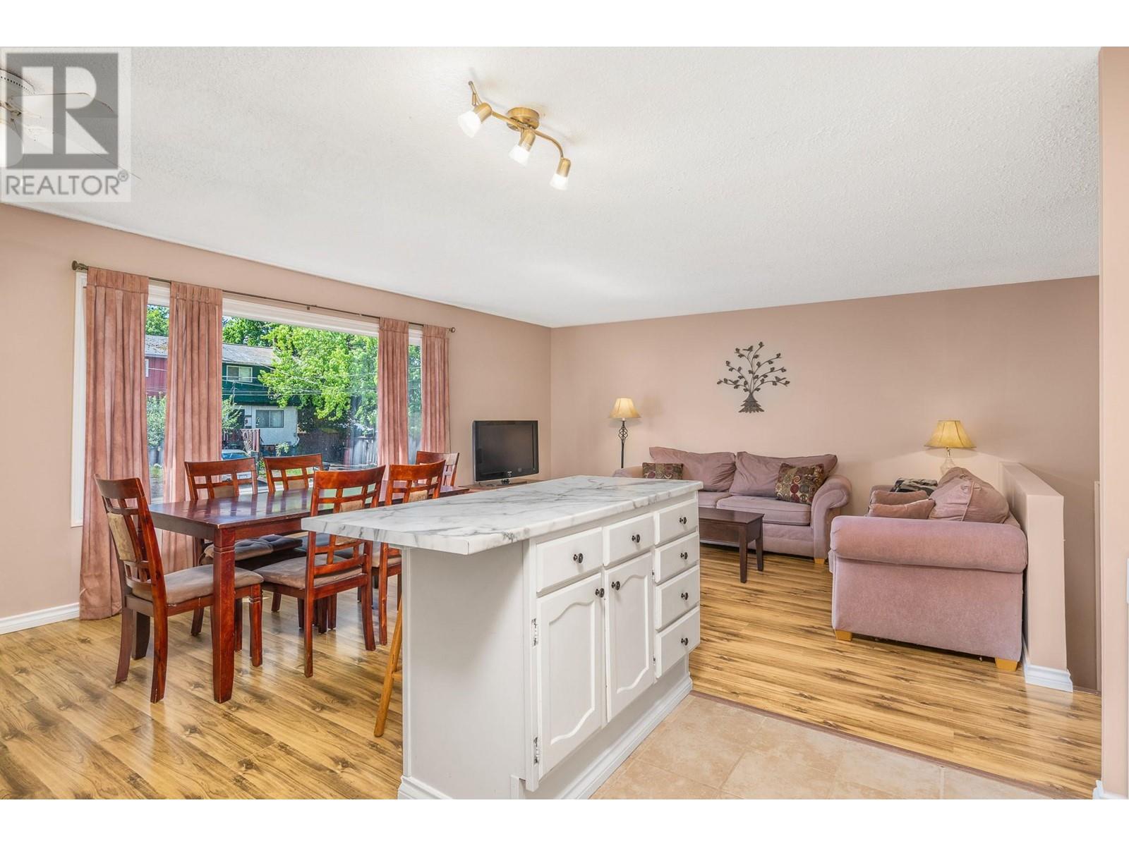 1711 41 Avenue, Vernon, British Columbia  V1T 7M8 - Photo 9 - 10347883