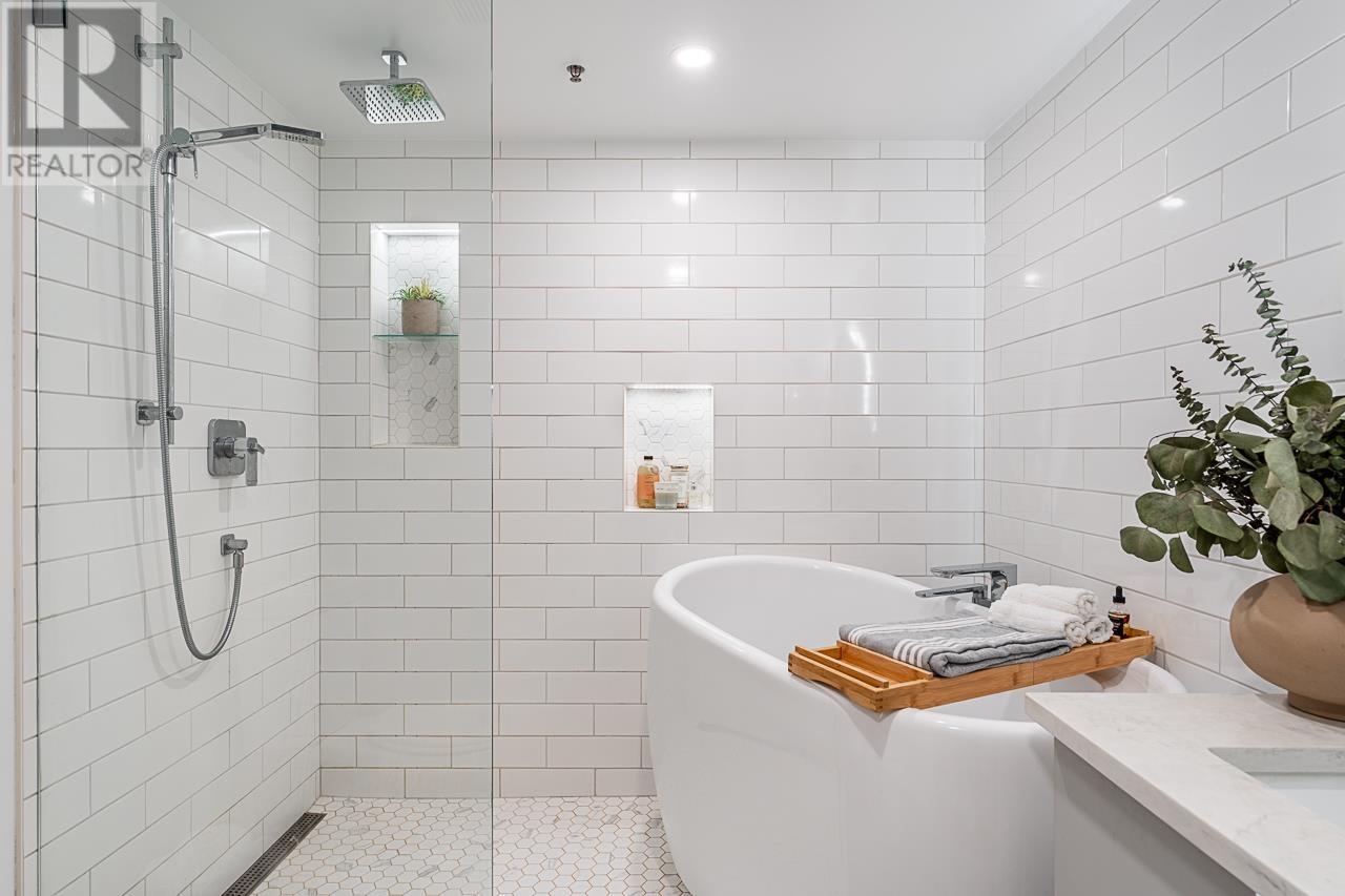 204 565 17th Street, West Vancouver, British Columbia  V7V 3S9 - Photo 14 - R3002638