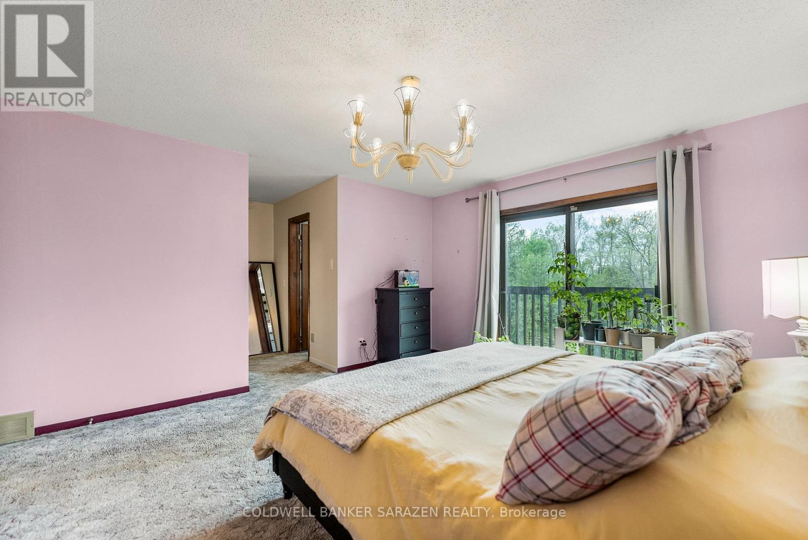 1437 Usborne Street, Mcnab/braeside, Ontario  K0A 1G0 - Photo 18 - X12156476