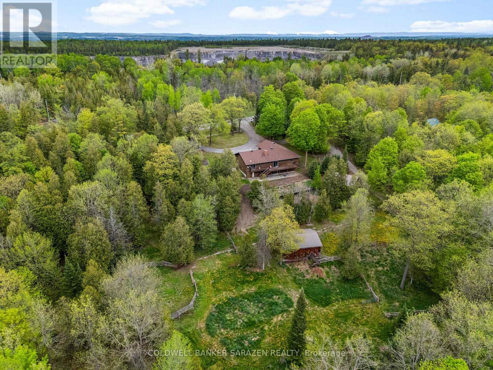 1437 Usborne Street, Mcnab/braeside, Ontario  K0A 1G0 - Photo 46 - X12156476