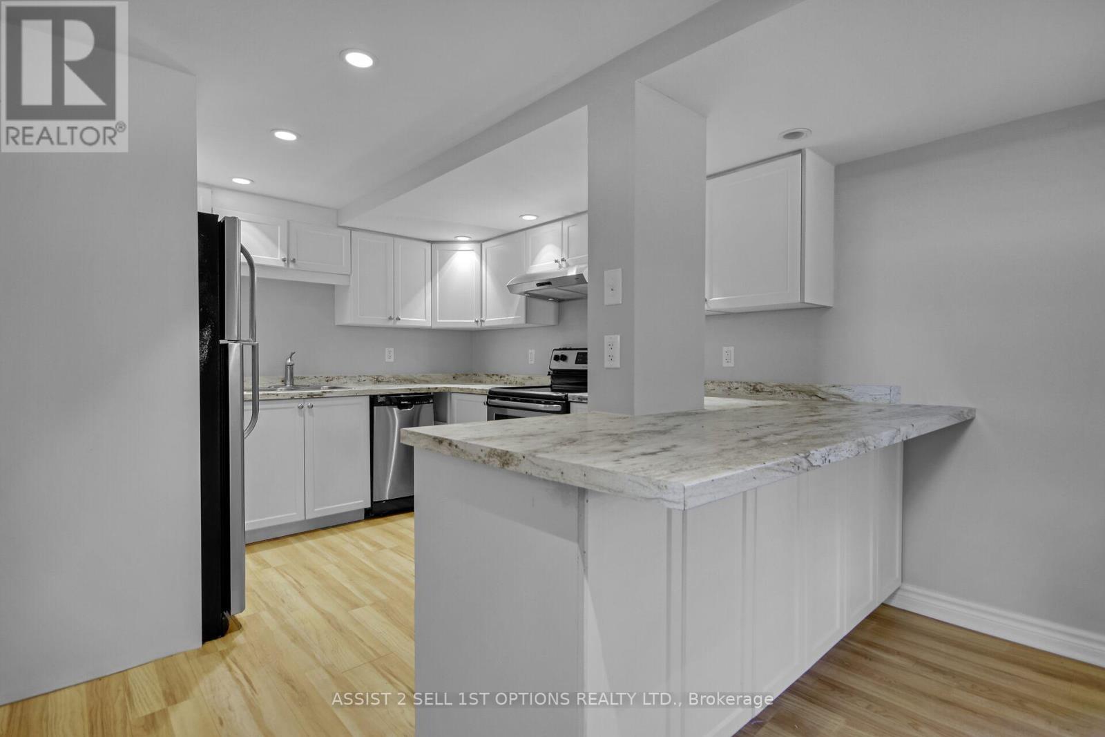 1415 Chatelain Avenue, Ottawa, Ontario  K1Z 8A9 - Photo 20 - X12156486