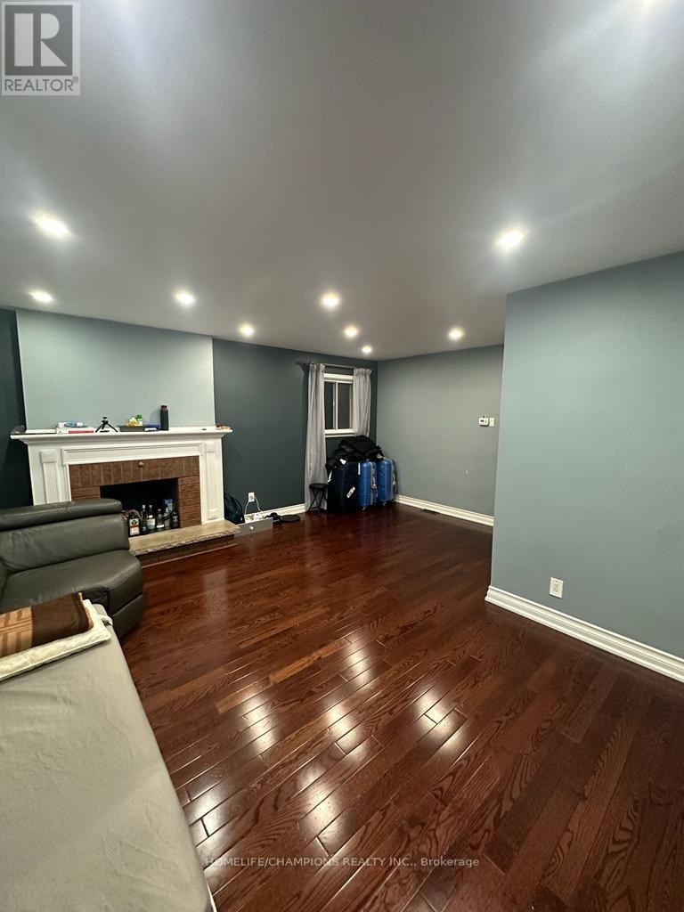 18 Bergen Road, Toronto, Ontario  M1P 1R9 - Photo 7 - E12156522