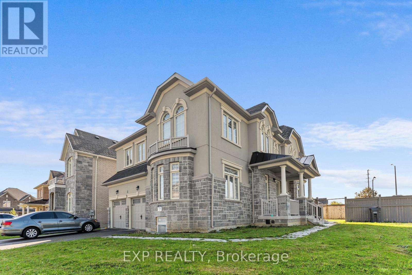 5 Rockway Street, Brampton, Ontario  L6R 4C5 - Photo 2 - W12155953