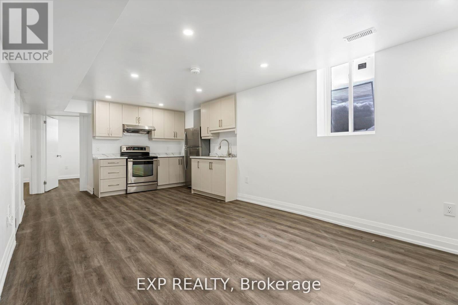 5 Rockway Street, Brampton, Ontario  L6R 4C5 - Photo 25 - W12155953