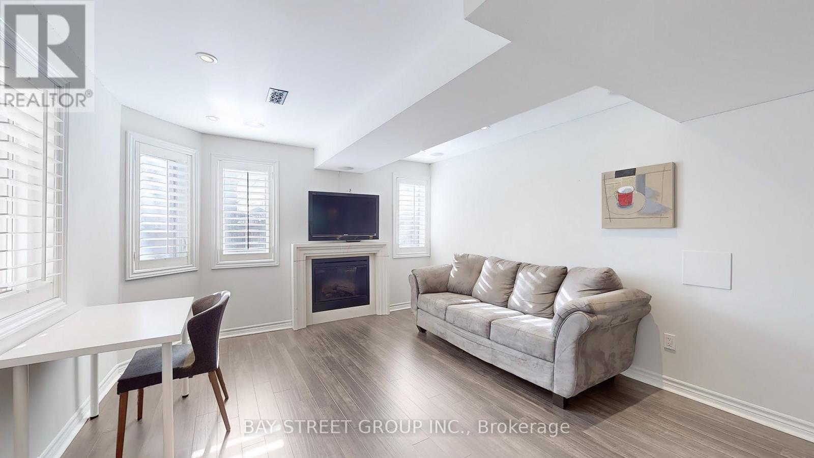 21 Robert Green Crescent, Vaughan (Patterson), Ontario  L6A 0V6 - Photo 27 - N12156507