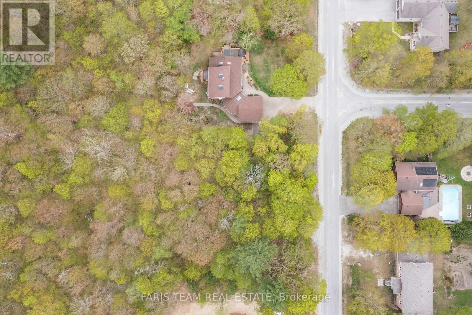 97 Tall Pines Drive, Tiny, Ontario  L9M 1R3 - Photo 3 - S12156493
