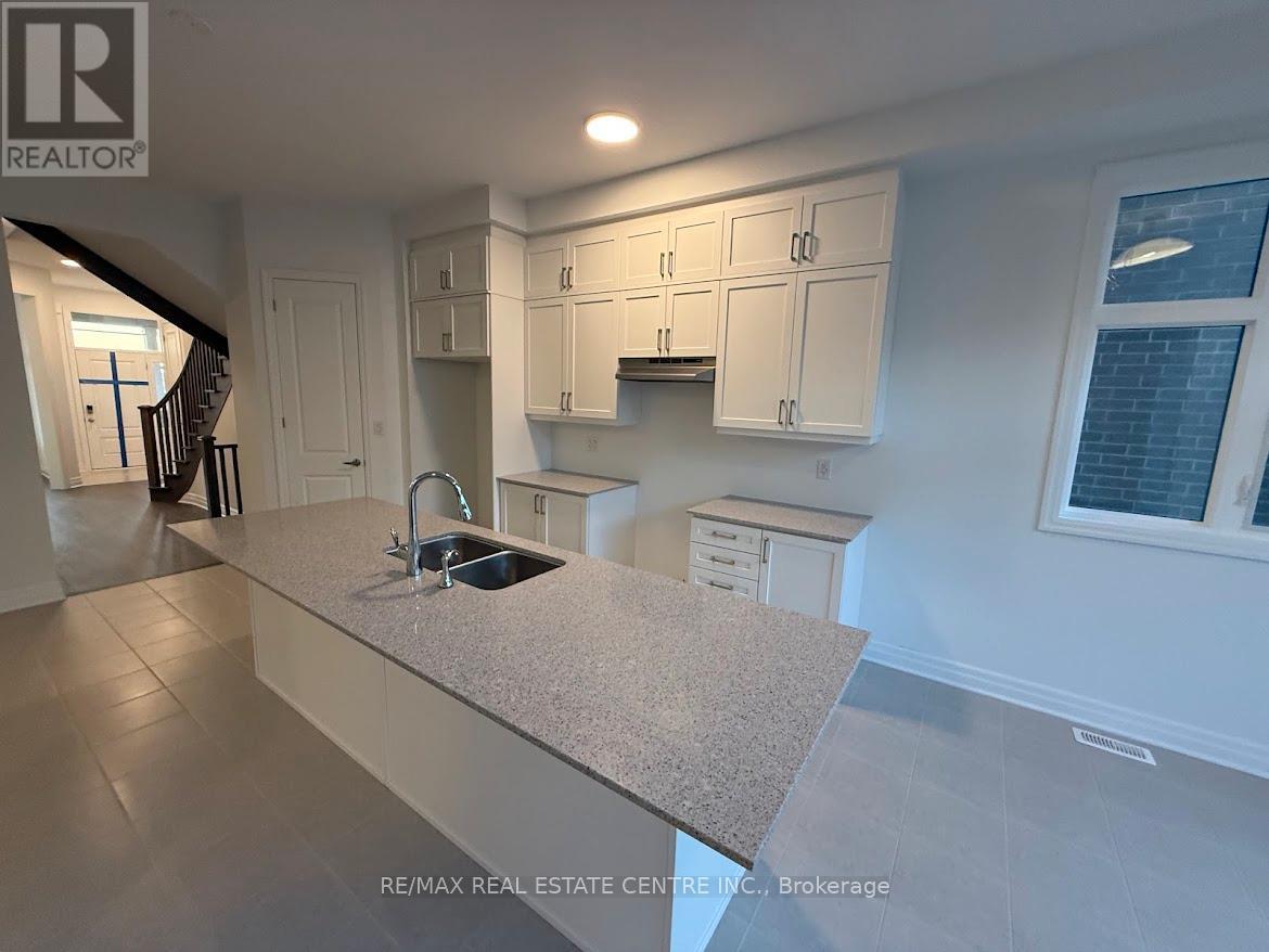 1194 Pelican Passage, Oakville, Ontario  L6H 8A8 - Photo 10 - W12156505