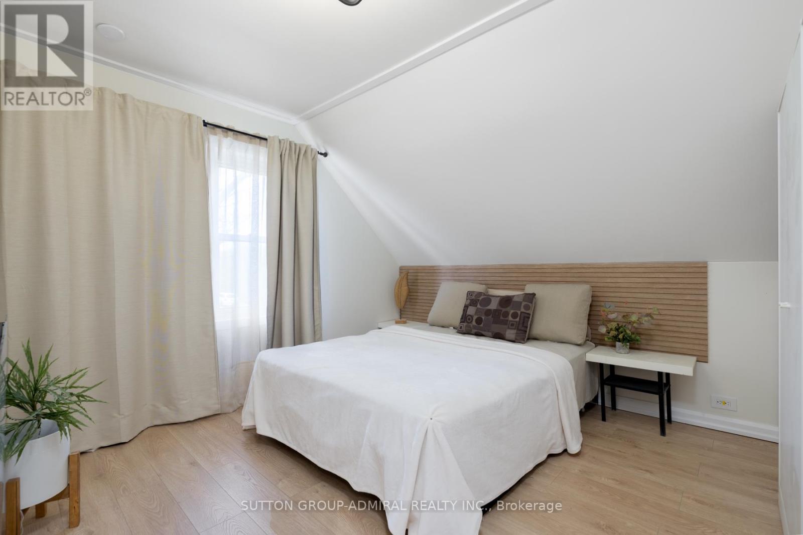 70 Belleville Street, Prince Edward County, Ontario  K0K 3L0 - Photo 26 - X12156480