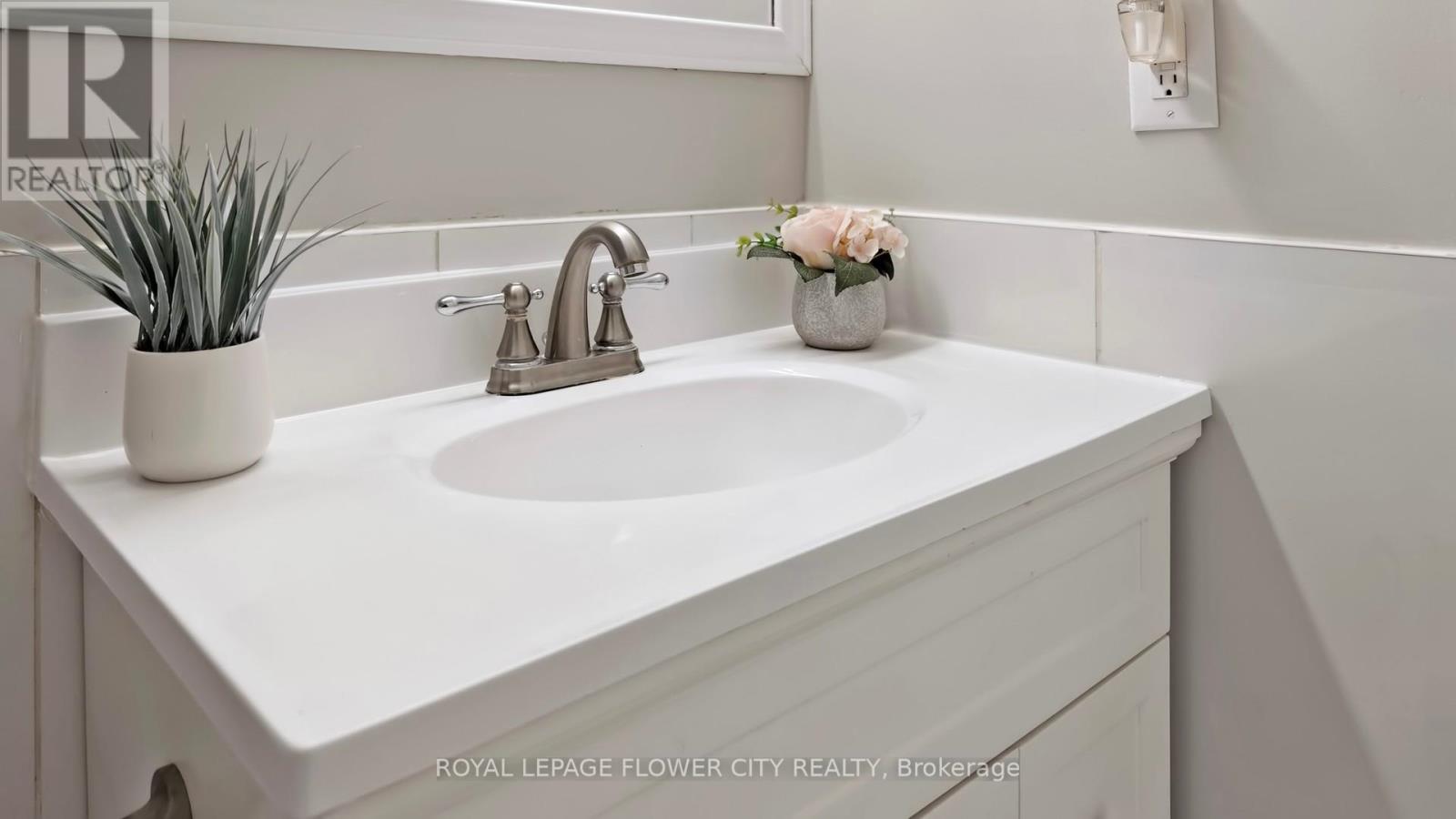 141 - 2170 Bromsgrove Road, Mississauga, Ontario  L5J 4J2 - Photo 25 - W12136654
