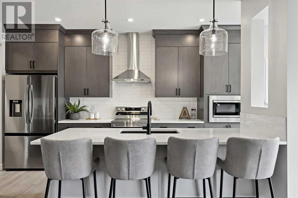 Property at 1378 Bayview Crescent SW image 1