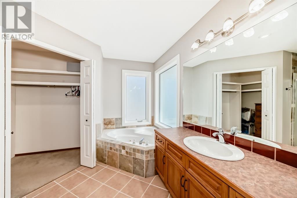 7 Riverview Circle, Cochrane, Alberta  T4C 1K2 - Photo 31 - A2215186
