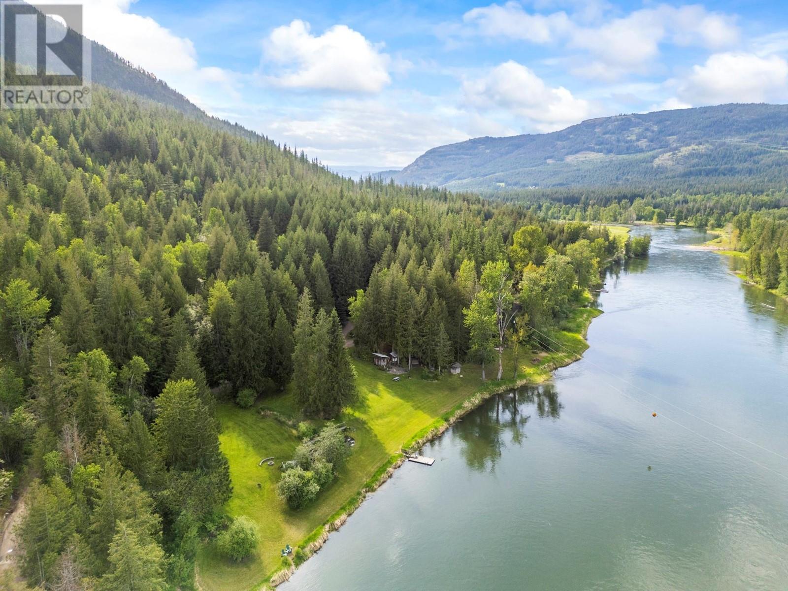 100 Miska Road, Enderby, British Columbia  V4Y 4L6 - Photo 10 - 10346764