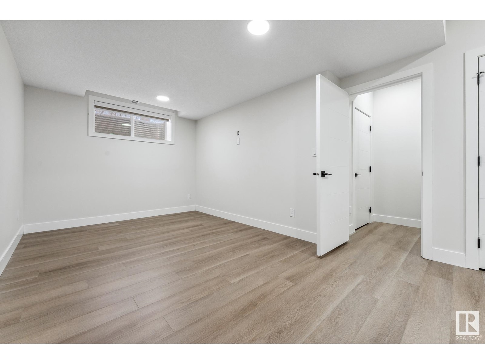 10415 68 Av Nw, Edmonton, Alberta  T6H 2A8 - Photo 36 - E4437182