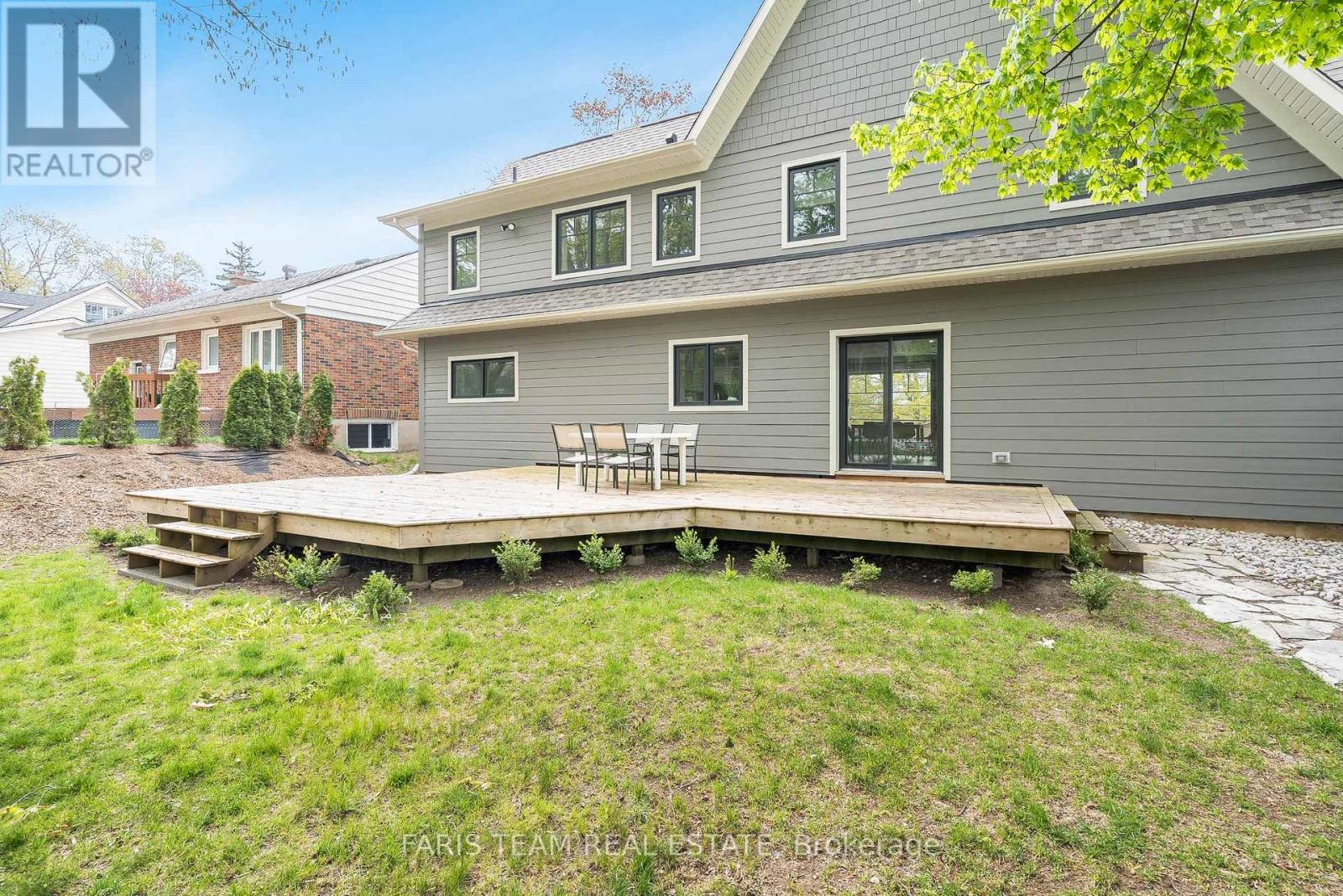 98 Shanty Bay Road, Barrie (North Shore), Ontario  L4M 1E2 - Photo 47 - S12032435