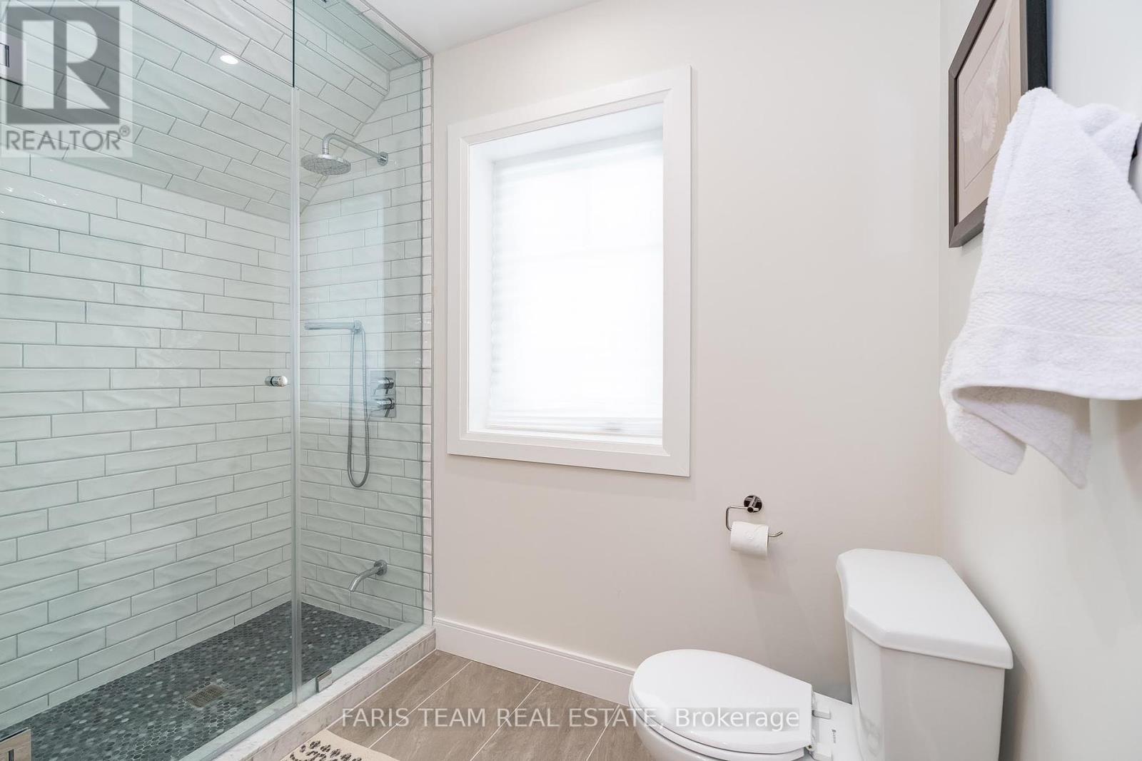 98 Shanty Bay Road, Barrie (North Shore), Ontario  L4M 1E2 - Photo 33 - S12032435