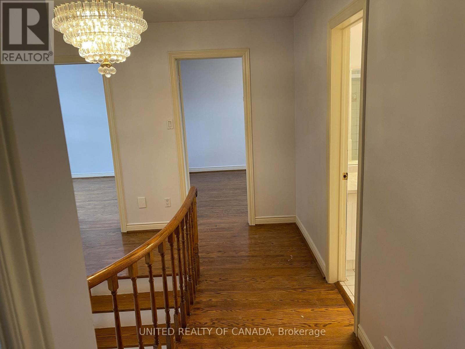 11 Sydnor Road, Toronto, Ontario  M2M 2Z9 - Photo 10 - C12156584