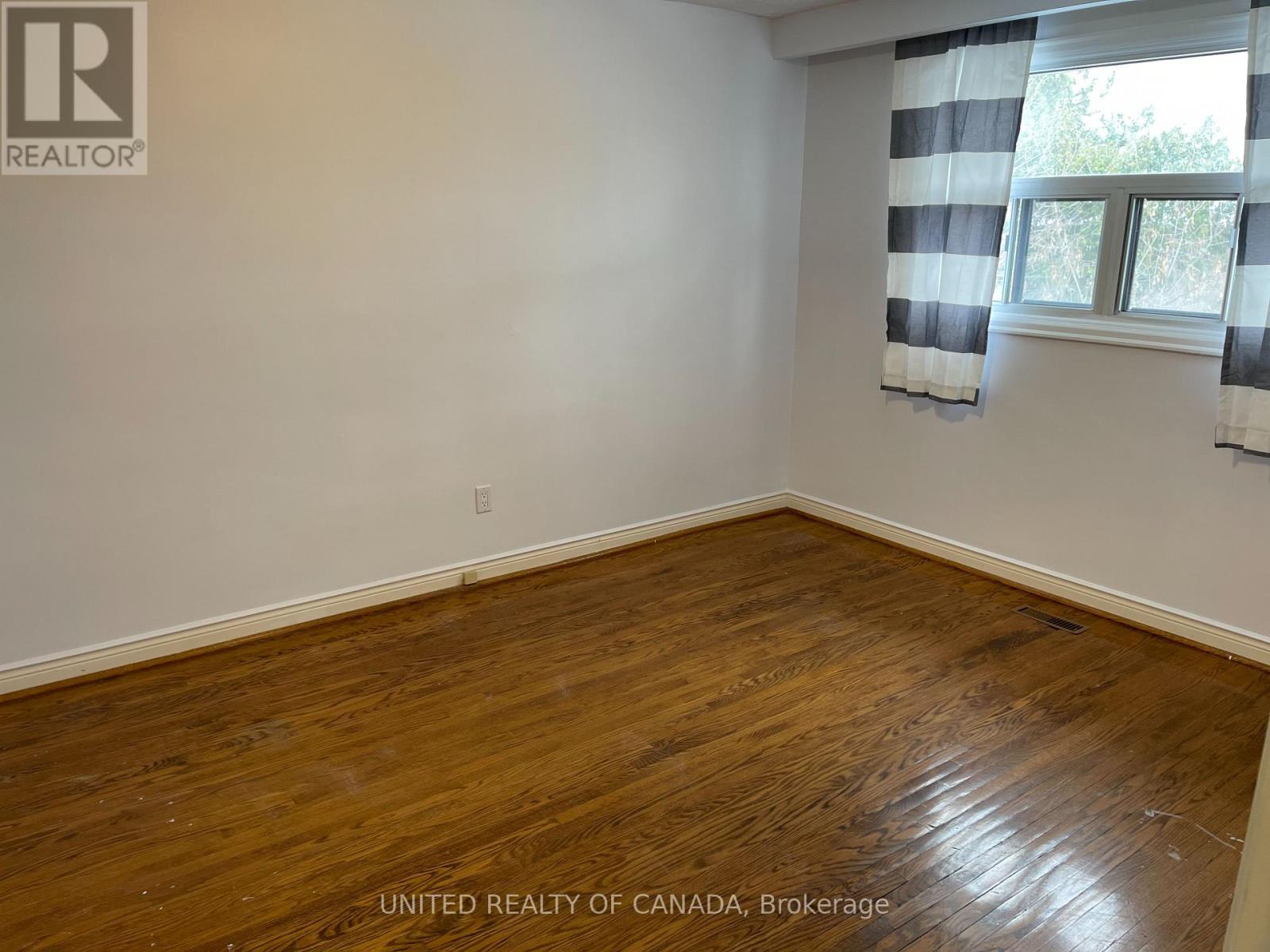 11 Sydnor Road, Toronto, Ontario  M2M 2Z9 - Photo 20 - C12156584