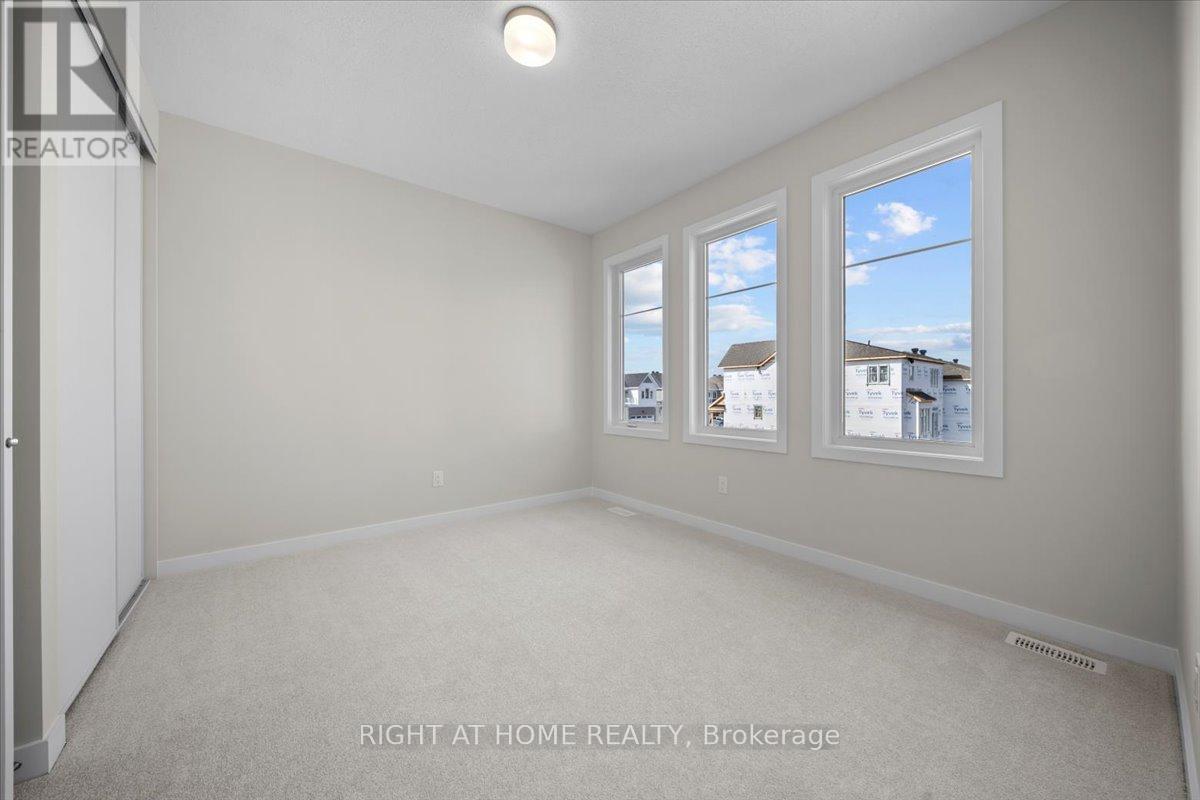 91 Hackamore Crescent, Ottawa, Ontario  K0A 2Z0 - Photo 31 - X12156583