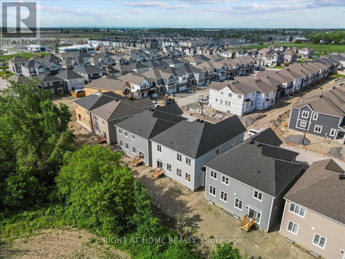 91 Hackamore Crescent, Ottawa, Ontario  K0A 2Z0 - Photo 43 - X12156583