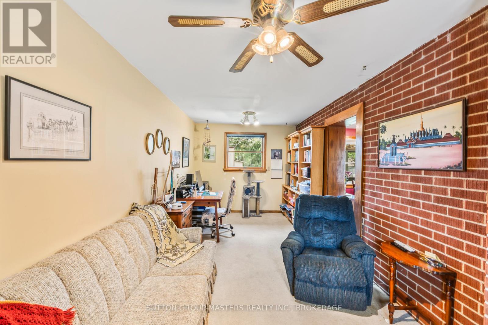 284 Helen Street, Kingston, Ontario  K7L 4P7 - Photo 28 - X12135548
