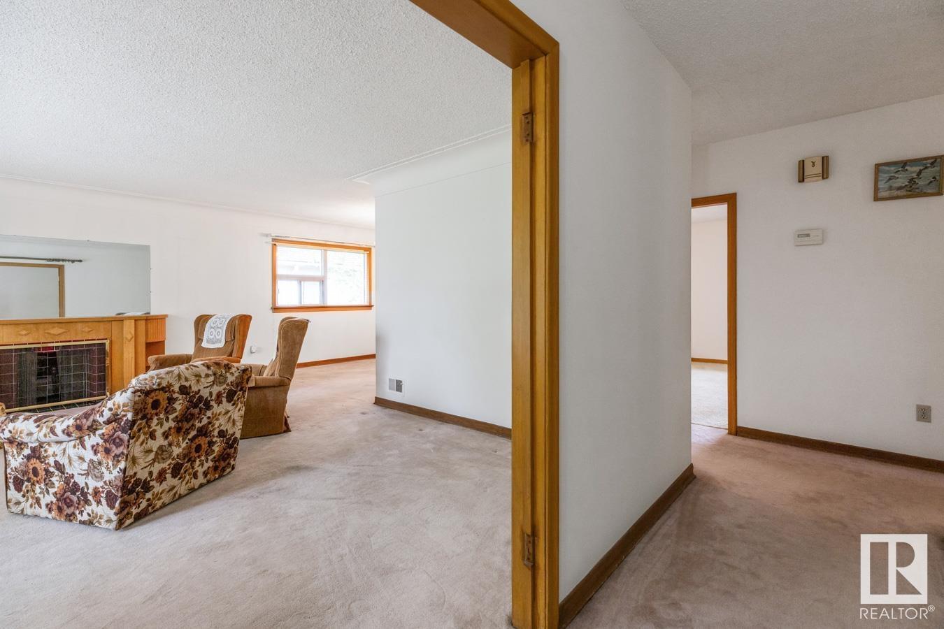 11320 102 St Nw, Edmonton, Alberta  T5G 2E4 - Photo 5 - E4437084