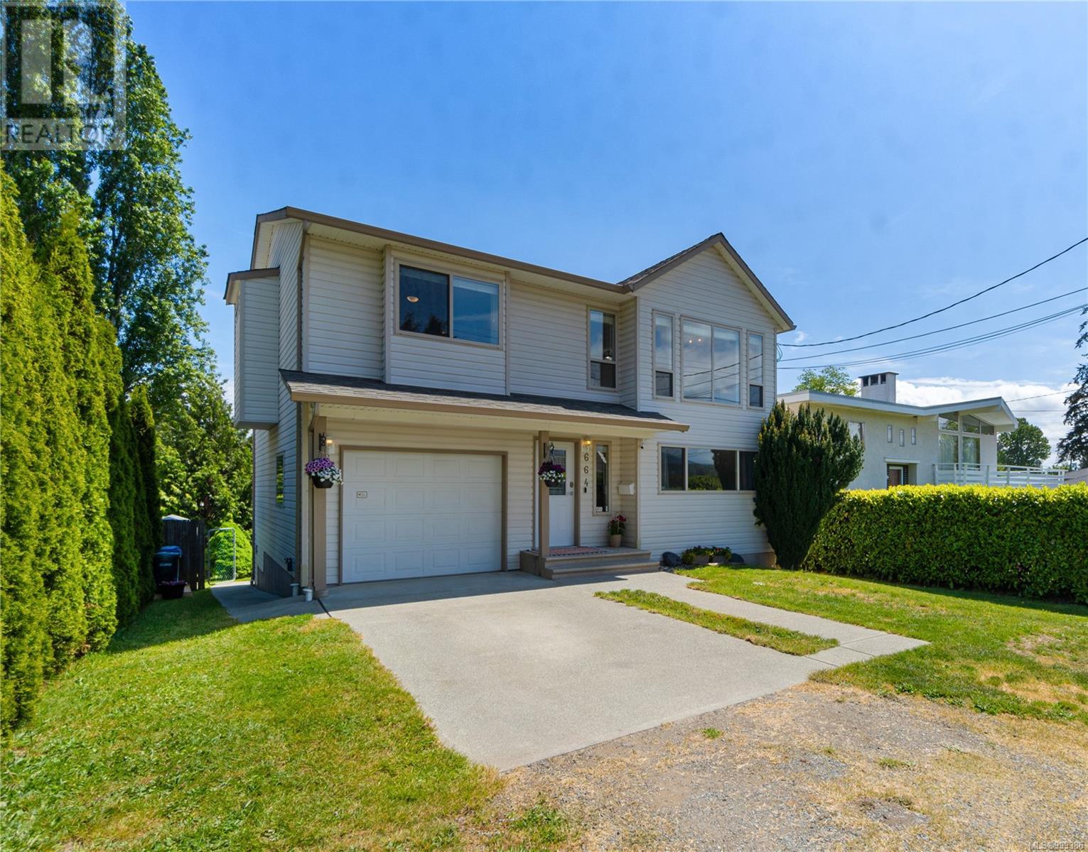 664 Hamilton Ave, Nanaimo, British Columbia  V9R 4G4 - Photo 2 - 999386