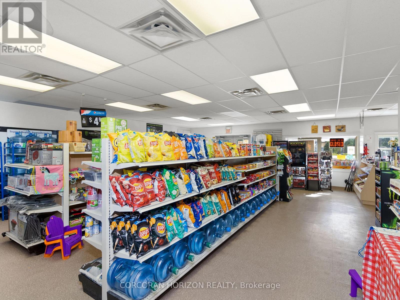 7384 Highway 6, Northern Bruce Peninsula, Ontario  N0H 2R0 - Photo 11 - X12156567