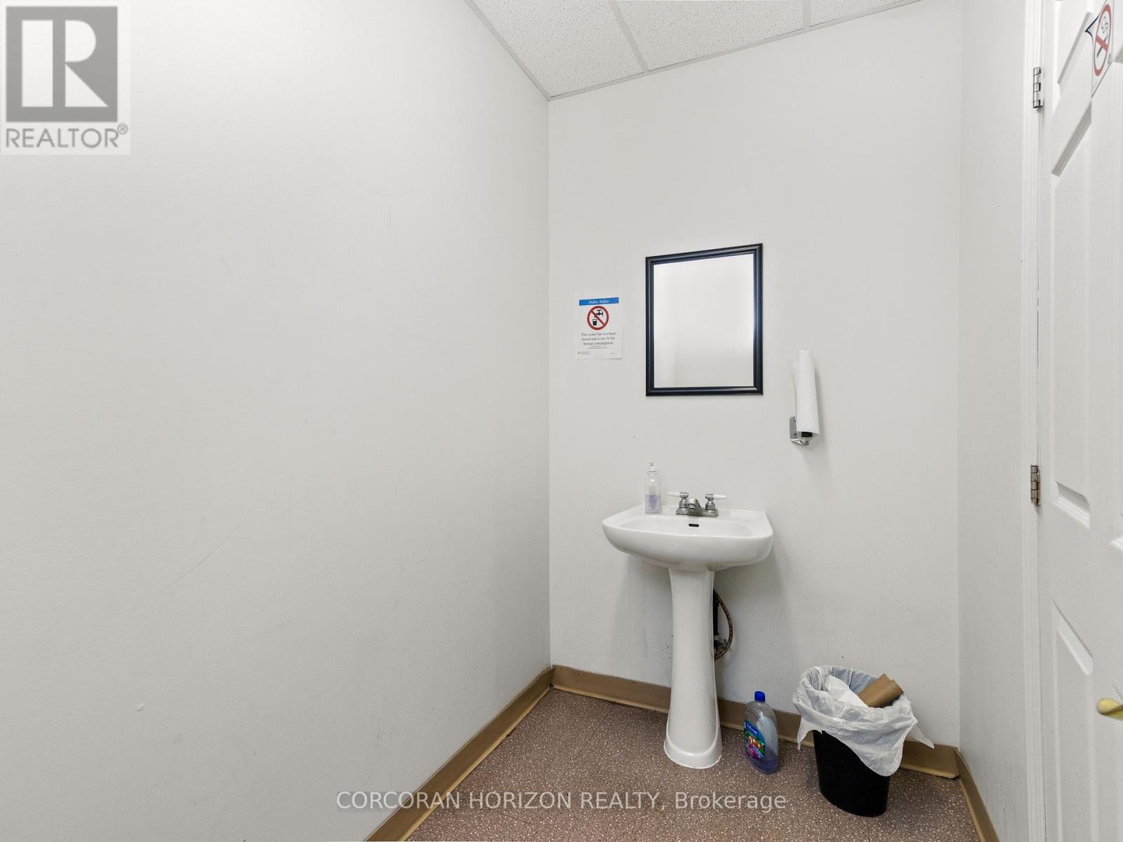 7384 Highway 6, Northern Bruce Peninsula, Ontario  N0H 2R0 - Photo 12 - X12156567