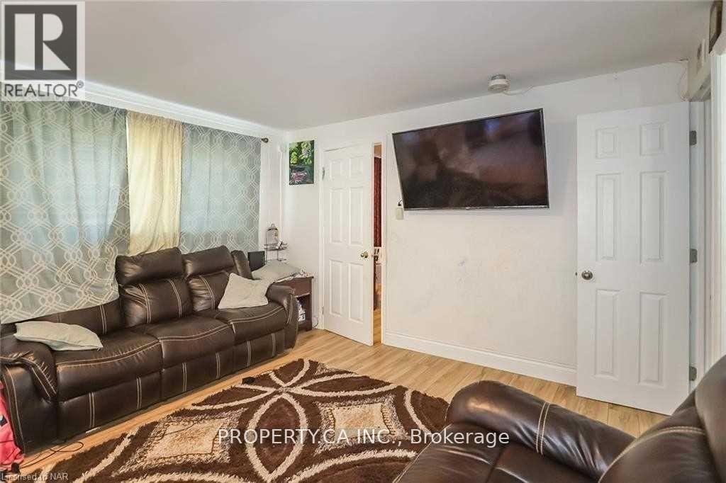 1800-1814 Fifth Street, St. Catharines, Ontario  L2R 6P9 - Photo 17 - X12156572