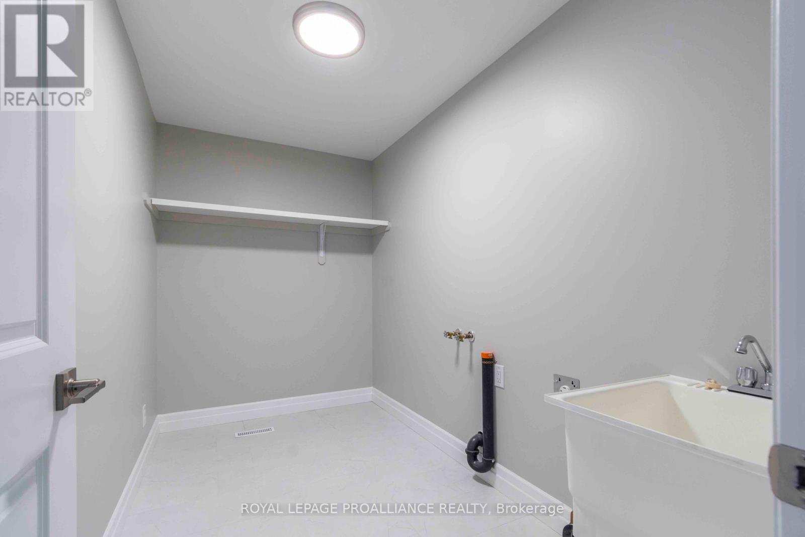 61 Meagan Lane, Quinte West, Ontario  K0K 2C0 - Photo 19 - X12117510