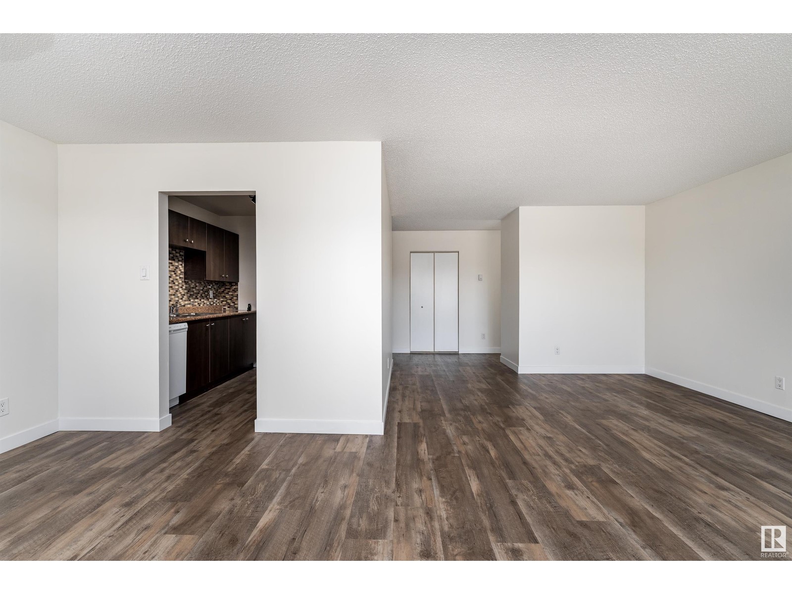 #304 5125 Riverbend Rd Nw, Edmonton, Alberta  T6H 5K5 - Photo 9 - E4437187