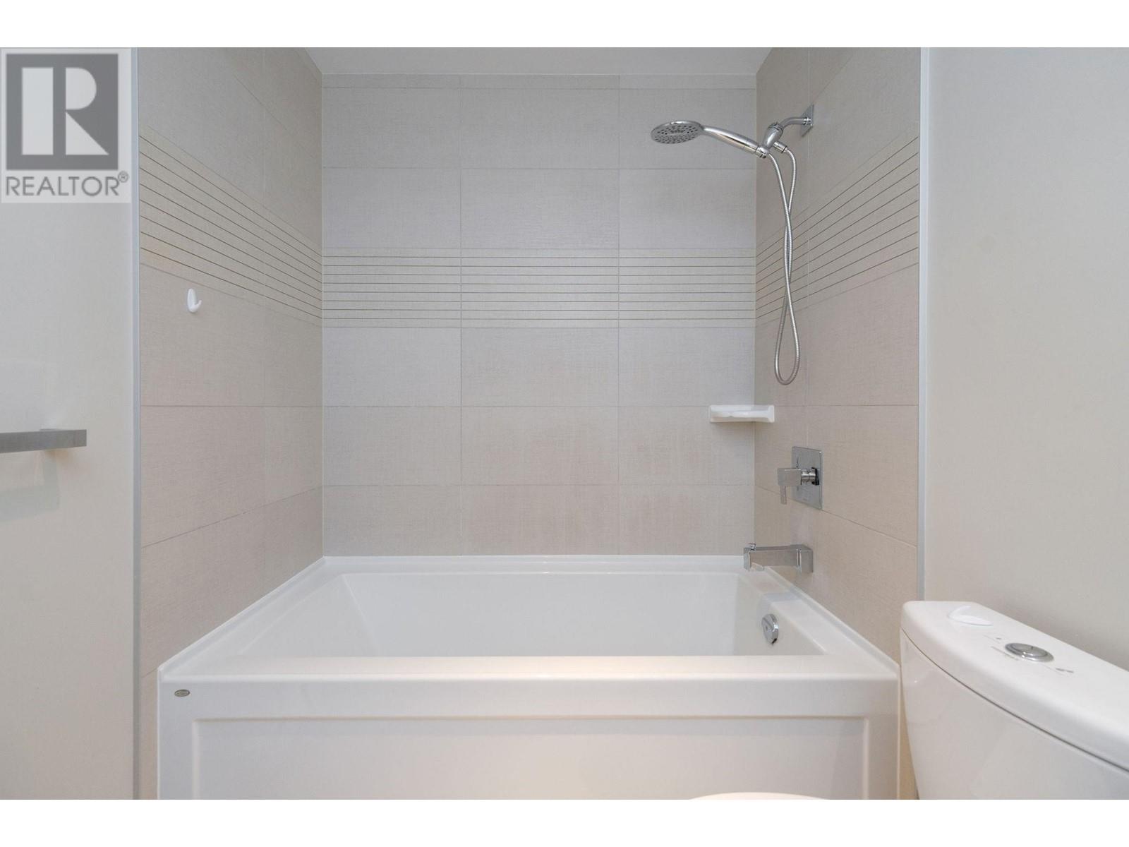 207 2077 Rosser Avenue, Burnaby, British Columbia  V5C 0G6 - Photo 15 - R3003676