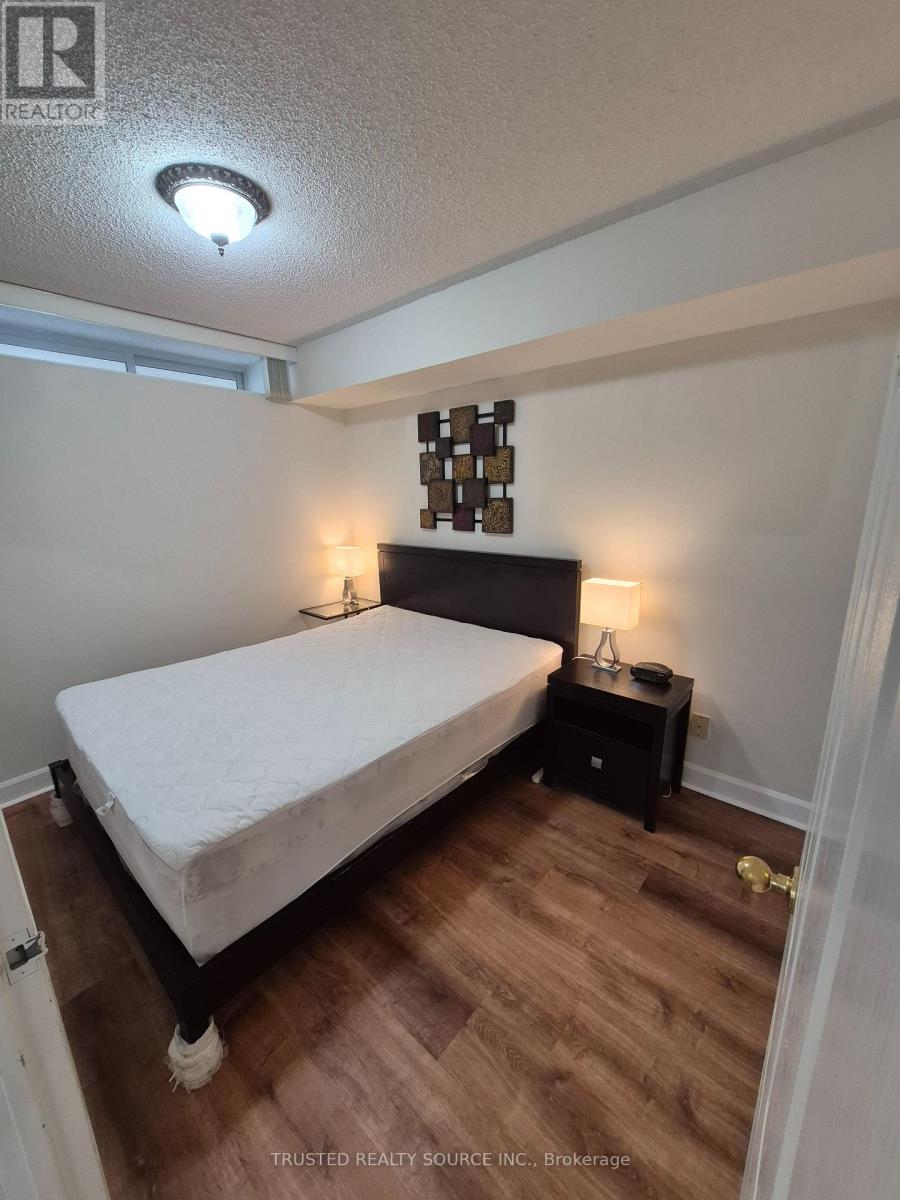 1807 - 43 Eglinton Avenue E, Toronto (Mount Pleasant West), Ontario  M4P 1A2 - Photo 16 - C12087100