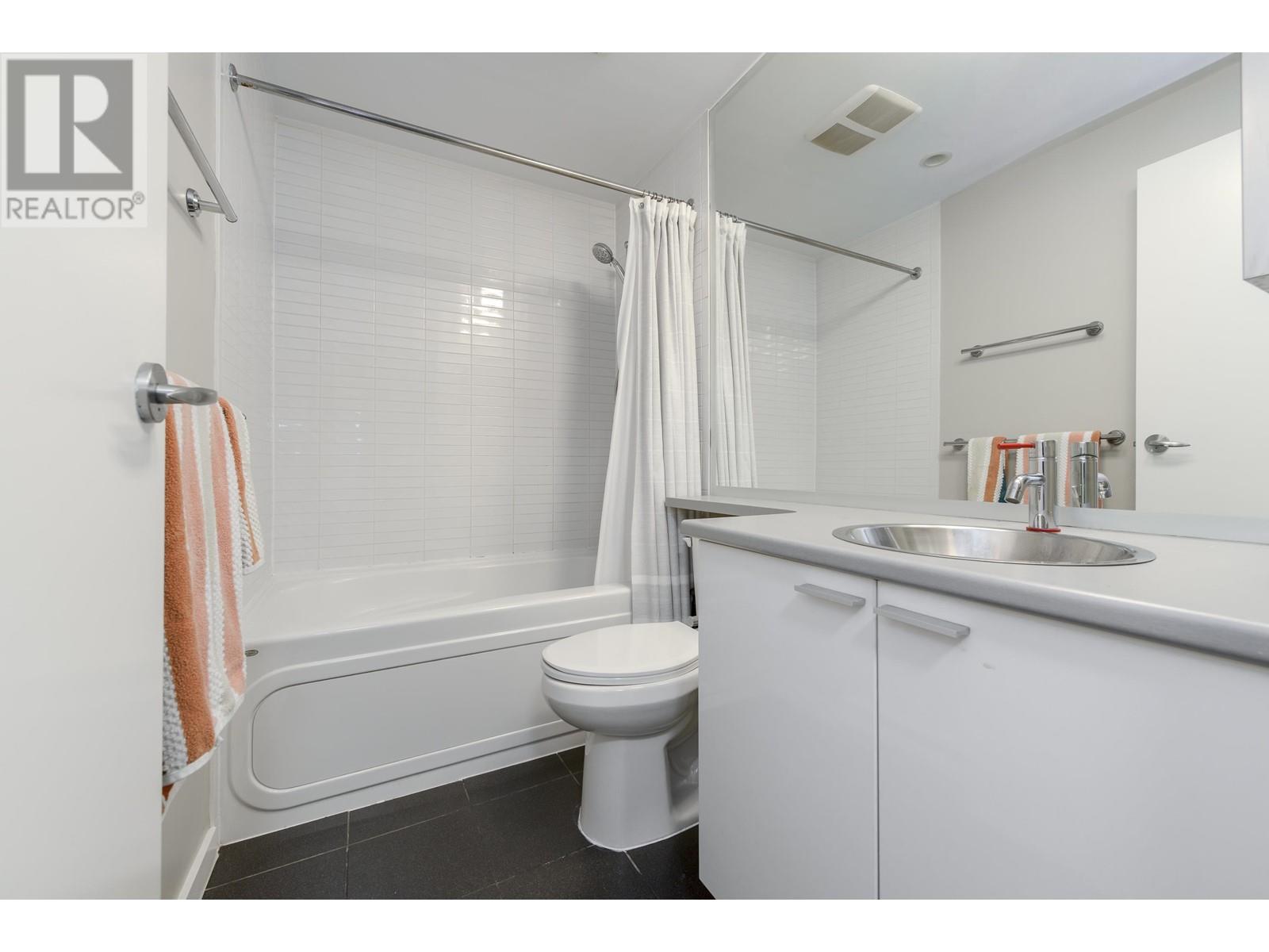 128 Dunsmuir Street, Vancouver, British Columbia  V6B 1X7 - Photo 18 - R3004030