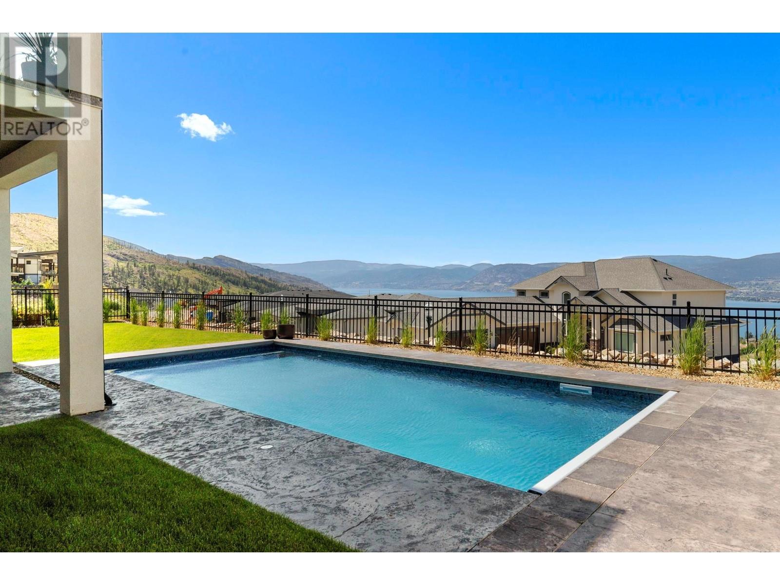 5546 Upper Mission Drive Kelowna Photo 6