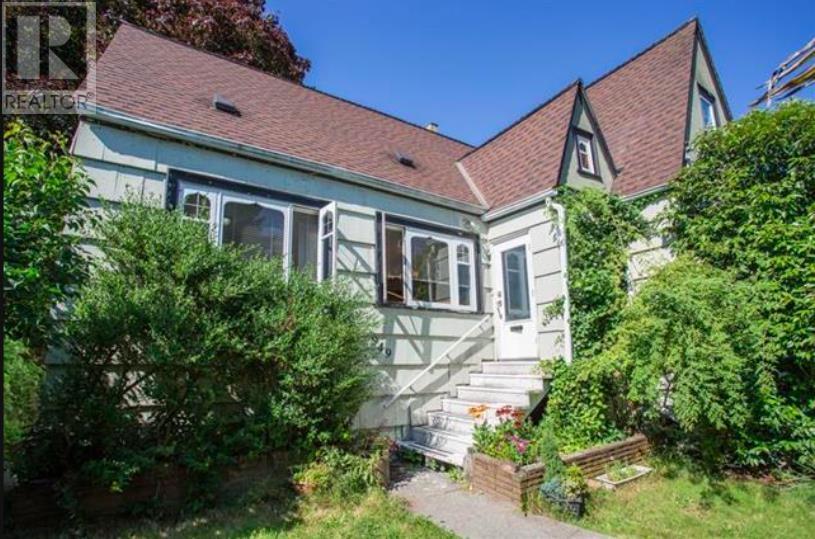 Property at 949 HARRIS AVENUE image 5