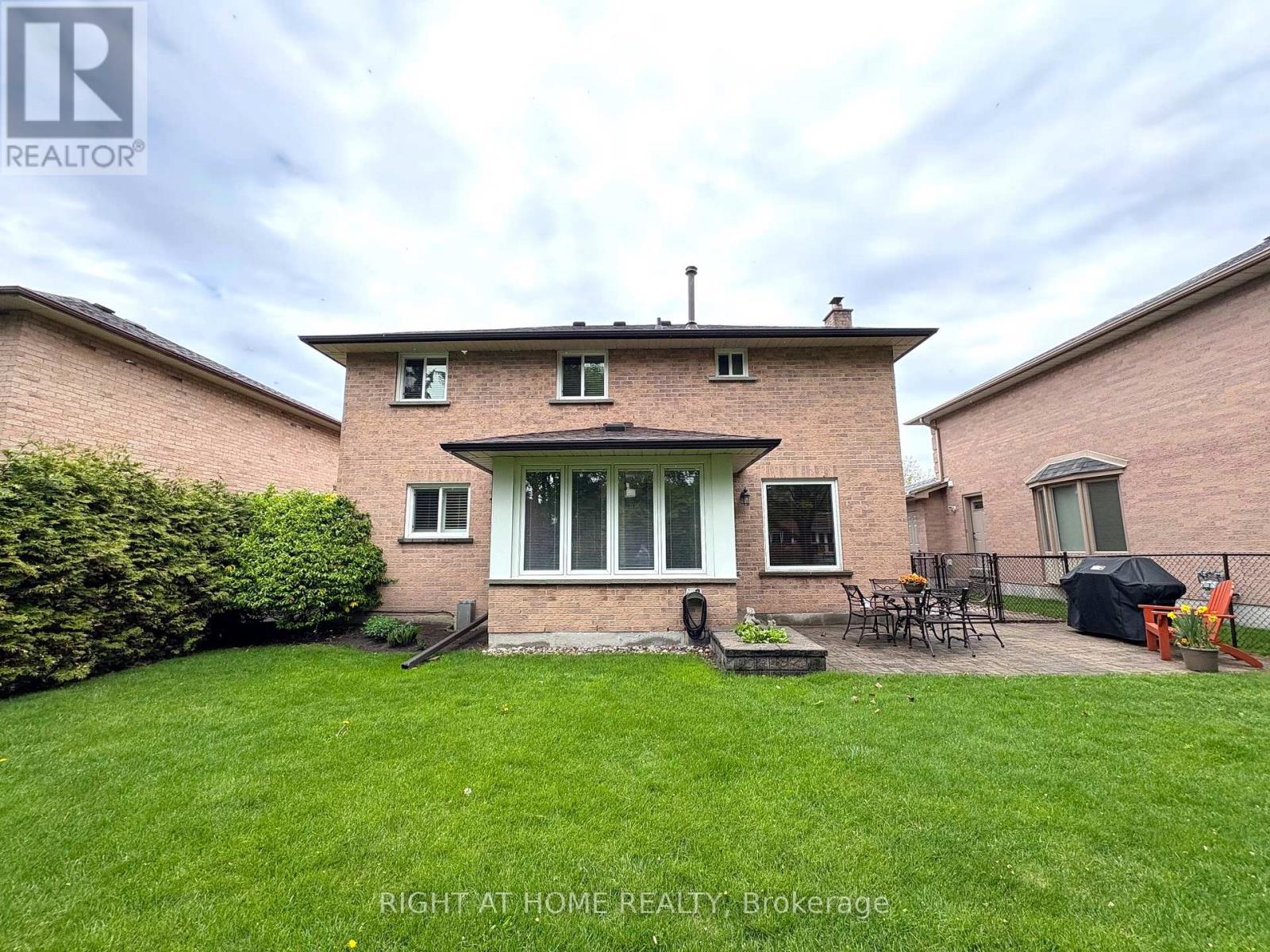 36 Love Crescent, Ajax (South West), Ontario  L1S 4S9 - Photo 34 - E12094263