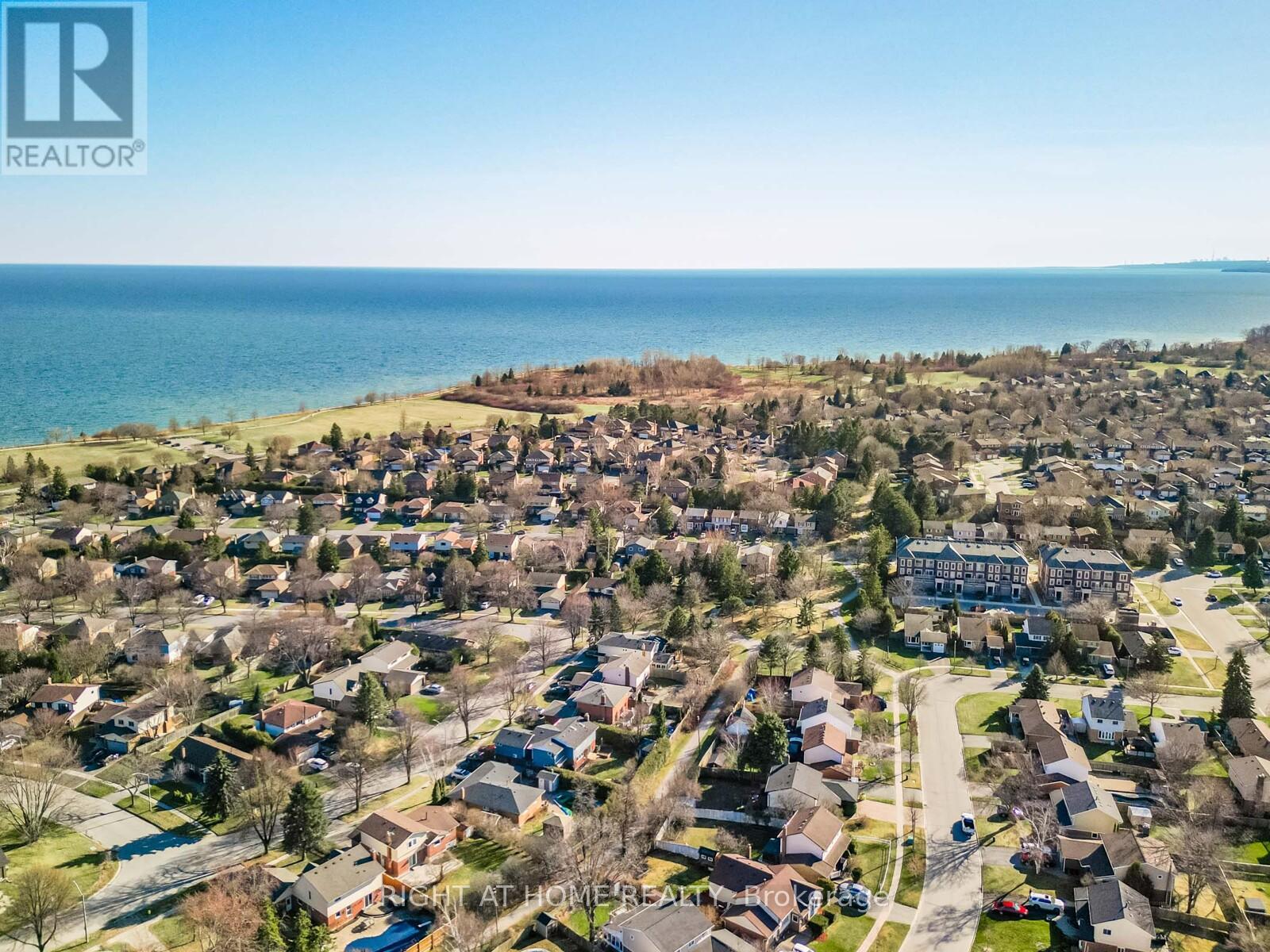 36 Love Crescent, Ajax (South West), Ontario  L1S 4S9 - Photo 41 - E12094263