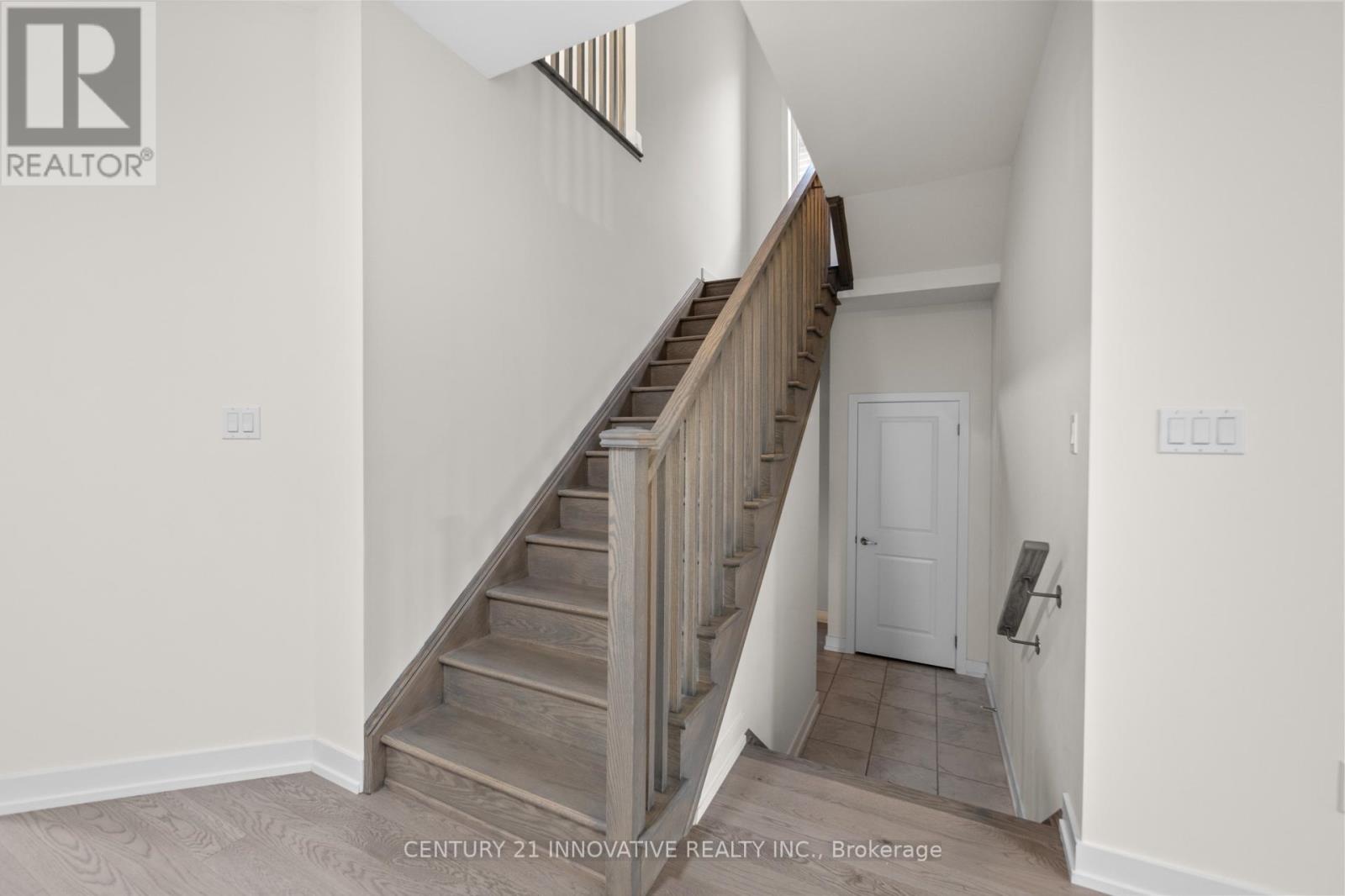 641 Etheridge Avenue E, Milton, Ontario  L9T 7E7 - Photo 19 - W12156600