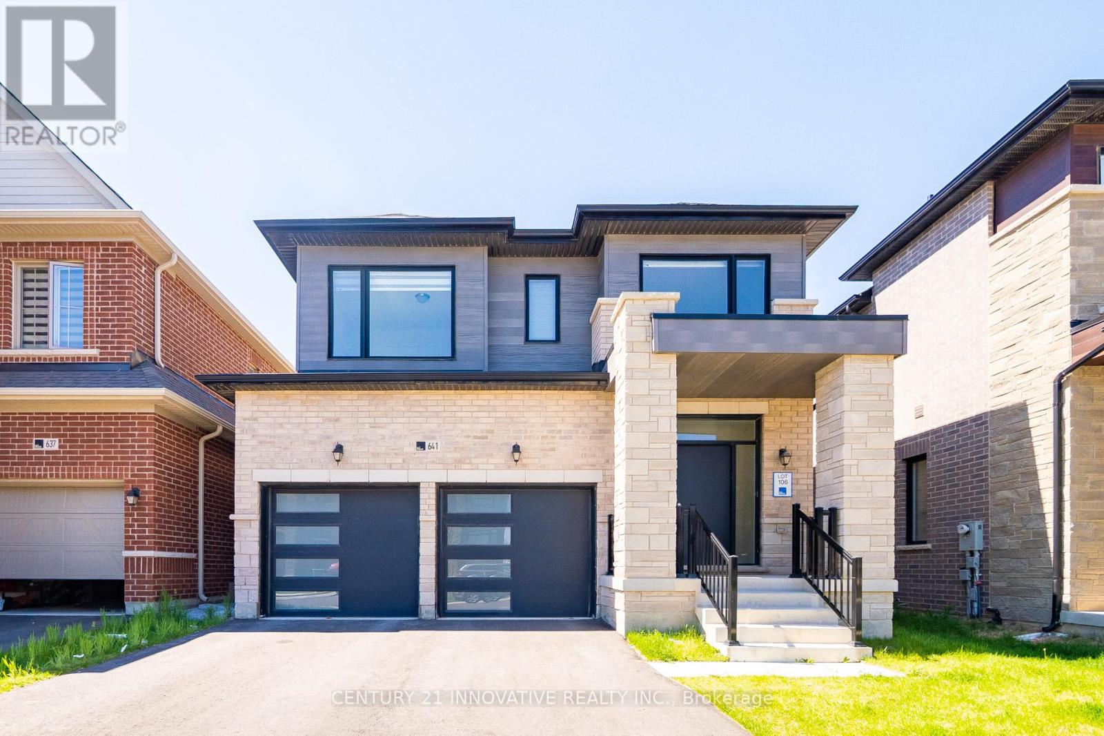 641 Etheridge Avenue E, Milton (Cb Cobban), Ontario  L9T 7E7 - Photo 2 - W12156600
