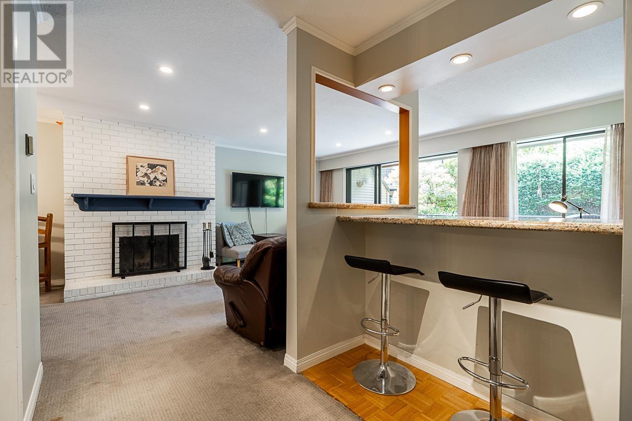201 1385 Draycott Road, North Vancouver, British Columbia  V7J 3K9 - Photo 5 - R2997993