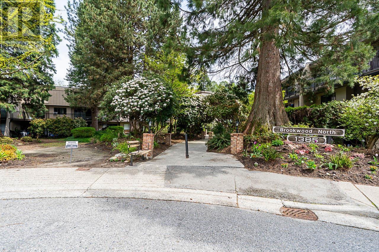 201 1385 Draycott Road, North Vancouver, British Columbia  V7J 3K9 - Photo 1 - R2997993