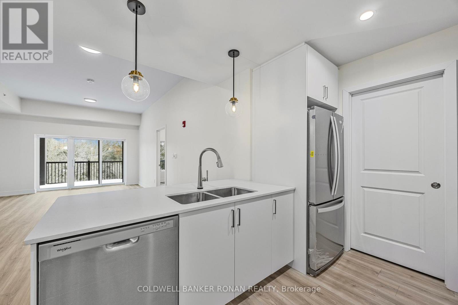 316 - 121 Mary Street, Clearview, Ontario  L0M 1G0 - Photo 6 - S11926960